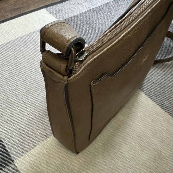 Roots Crossbody Vegan Leather Bag - Picture 5 of 16